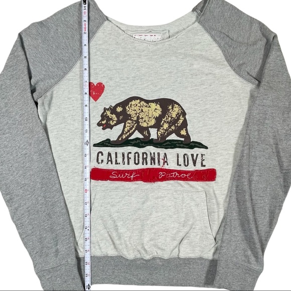 Reflex California Republic medium grey sweatshirt image on front kangaroo pocket - Picture 6 of 8